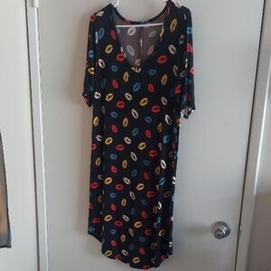 Torrid Black Lip Print Midi Dress